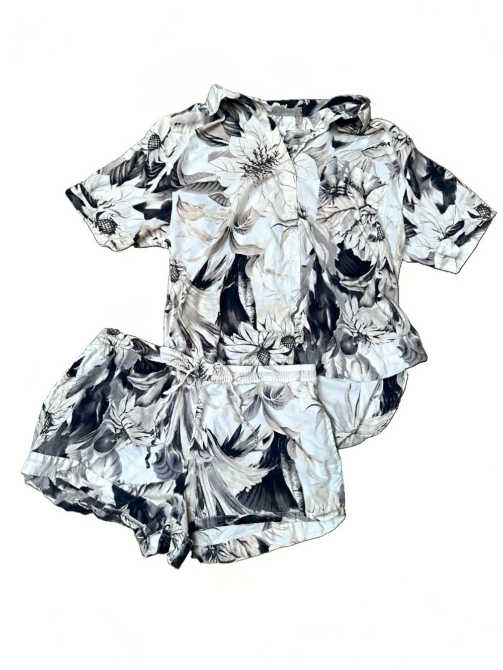 Women’s Sz L Floral Pajama Set Short Sleeve Button Up Shorts Cotton Lyocell